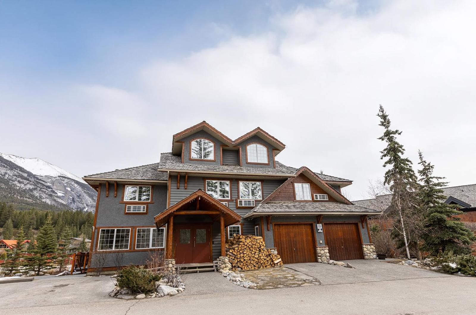 Creekside Villa Canmore Eksteriør billede