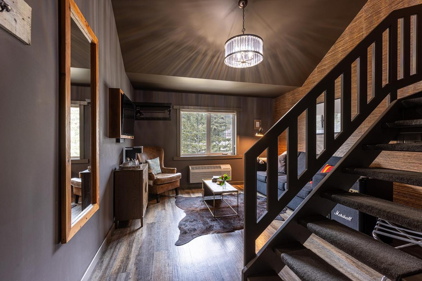 Creekside Villa Canmore Eksteriør billede
